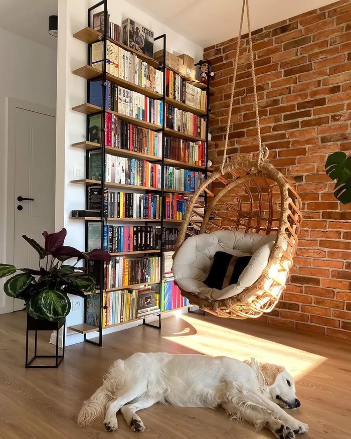 Creating a Cozy Reading Nook for National Unplug Day | Caregiving Club