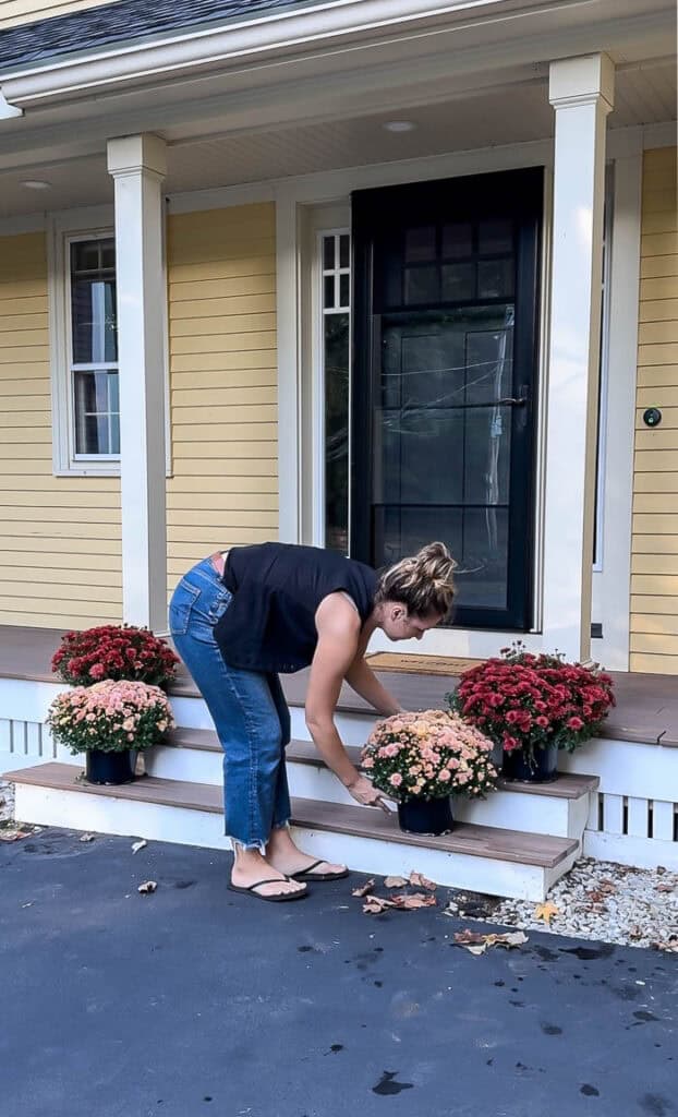 Decorating our Front Steps for Fall - Rooms For Rent blog