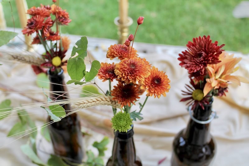 Easy Fall Flower Arrangements For An Autumn Table