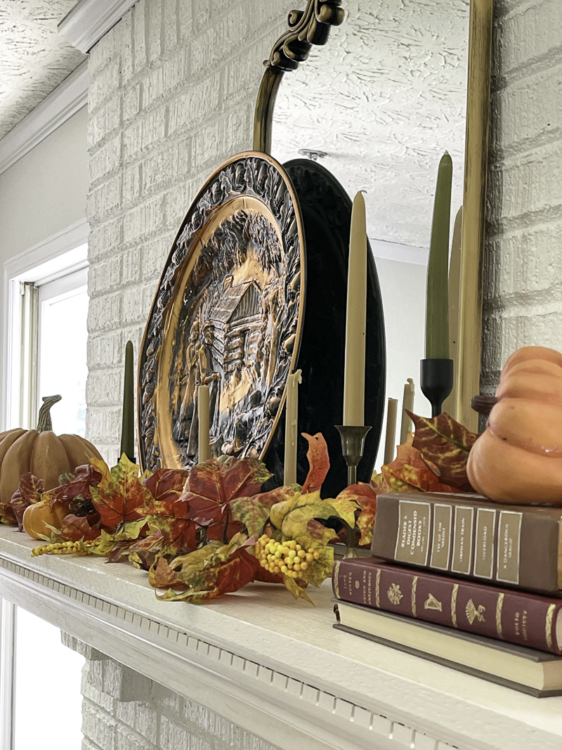 Fall Decor Mantel Grün Orange Charming Cottage: Orange And Copper Fall Decor Ideas