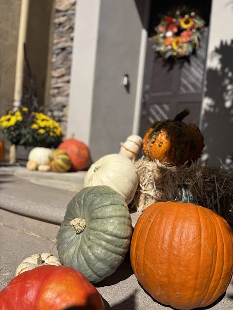 Fall Front Porch Decor in Irvine | Pumpkin Patio Co.