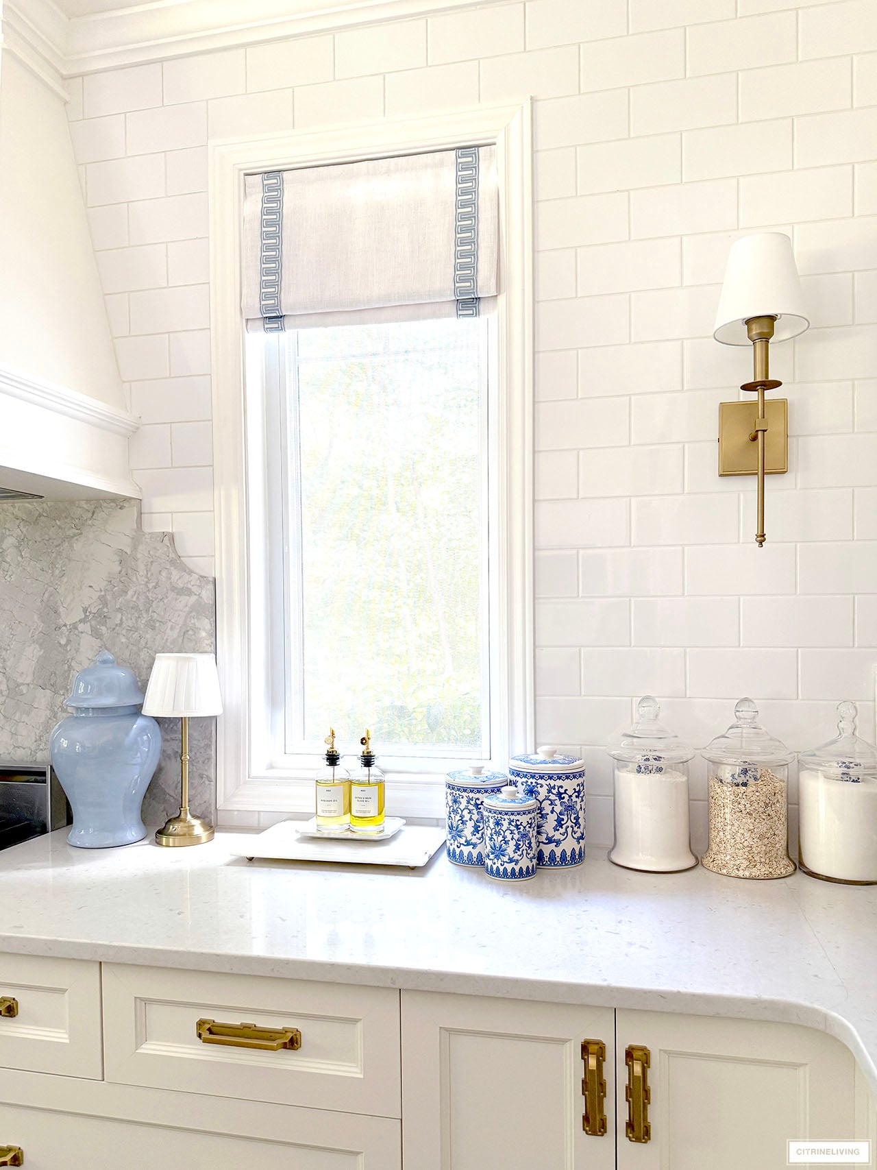 FALL KITCHEN IN BLUE AND WHITE | CITRINELIVING