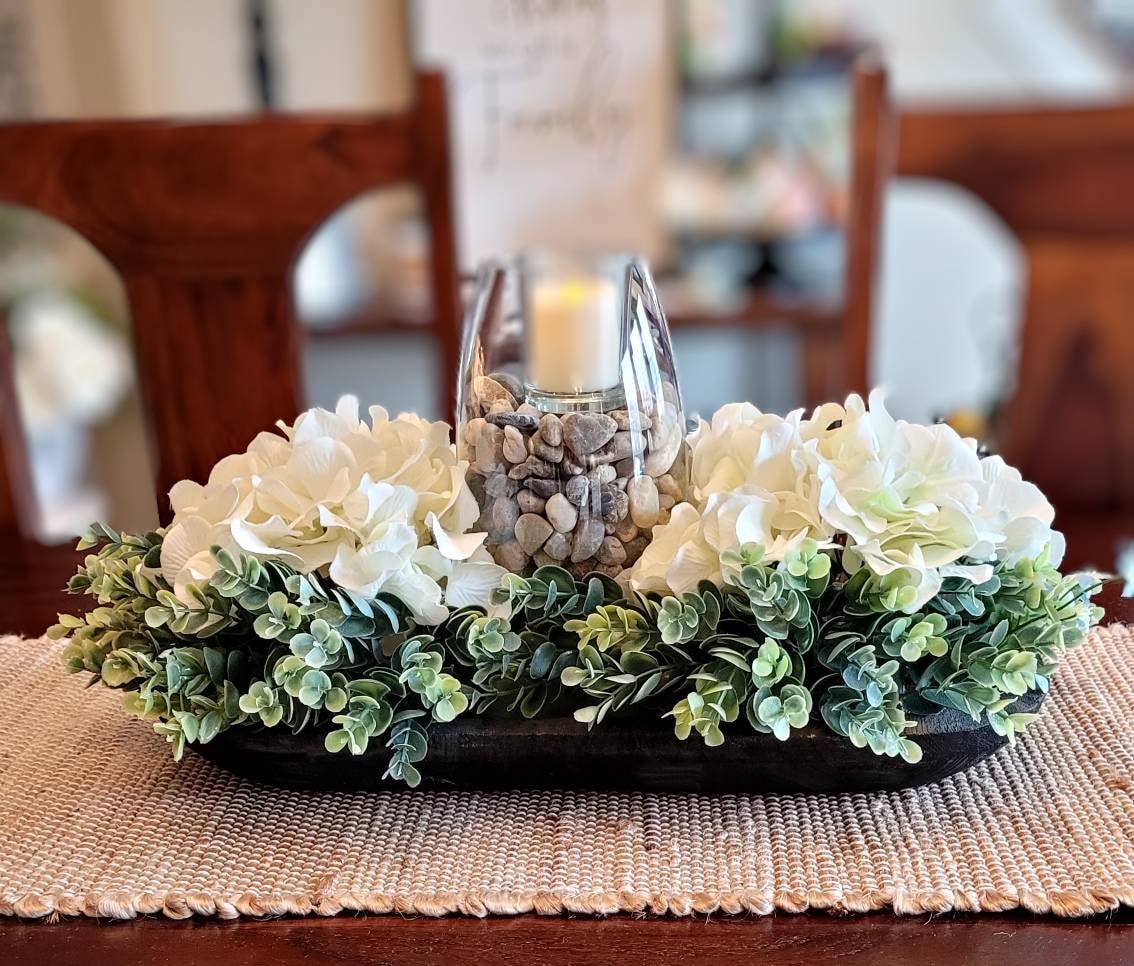 Farmhouse Centerpiece Bowl – Dough Bowl with Hydrangea and Candle
