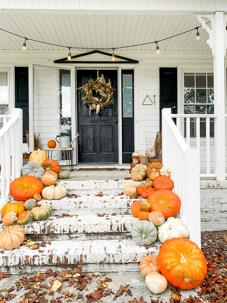 Festive Fall Farmhouse Front Porch – With Homegrown Pumpkins | We Lived Happily Ever After