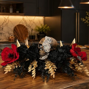 Goth Inspired Centerpieces Goth Table Centerpiece