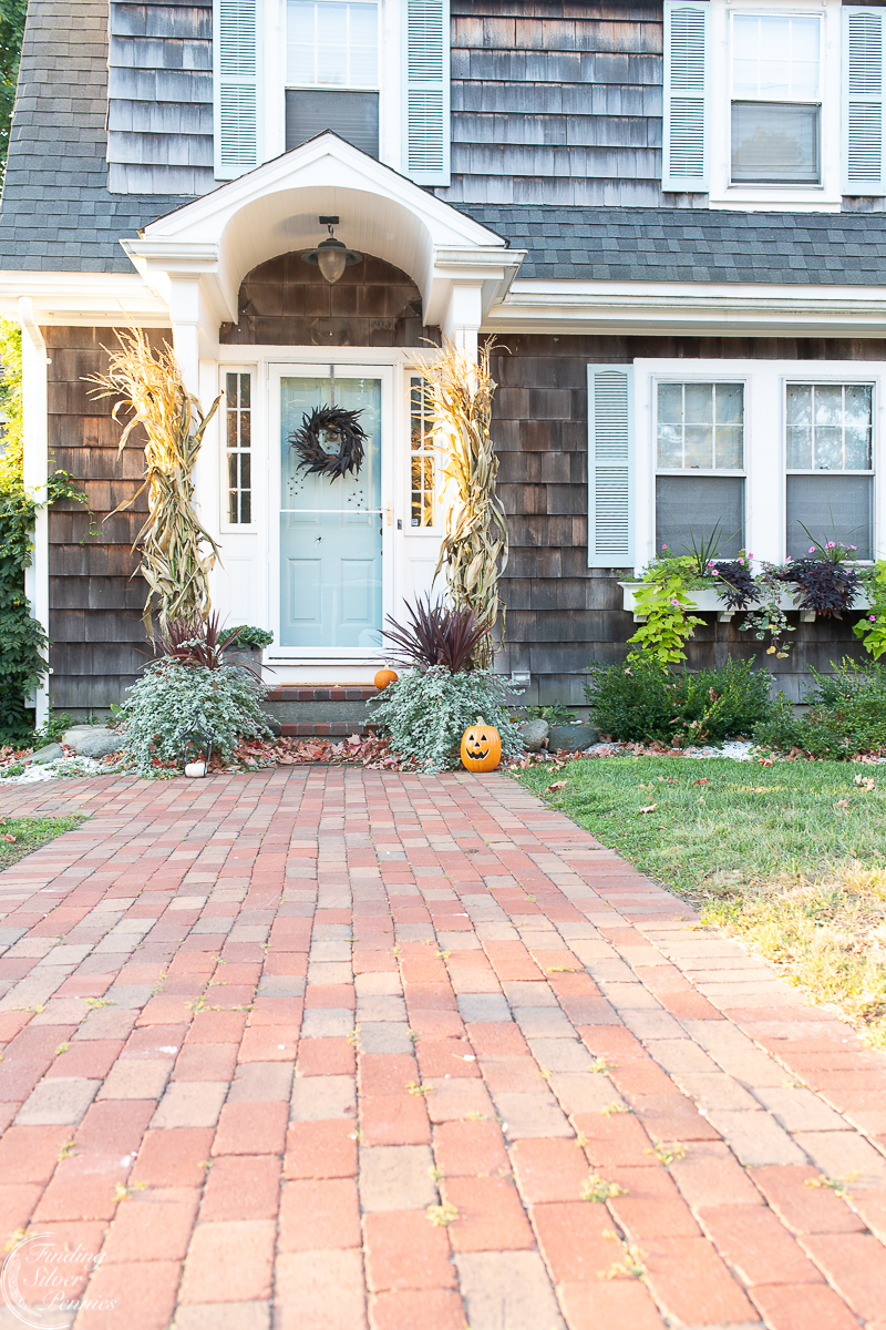 Halloween Home Tour (2020) - Finding Silver Pennies