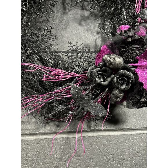 Halloween Wreath Black Purple Spiders Skulls Front Door Decor Handmade 20 Inch