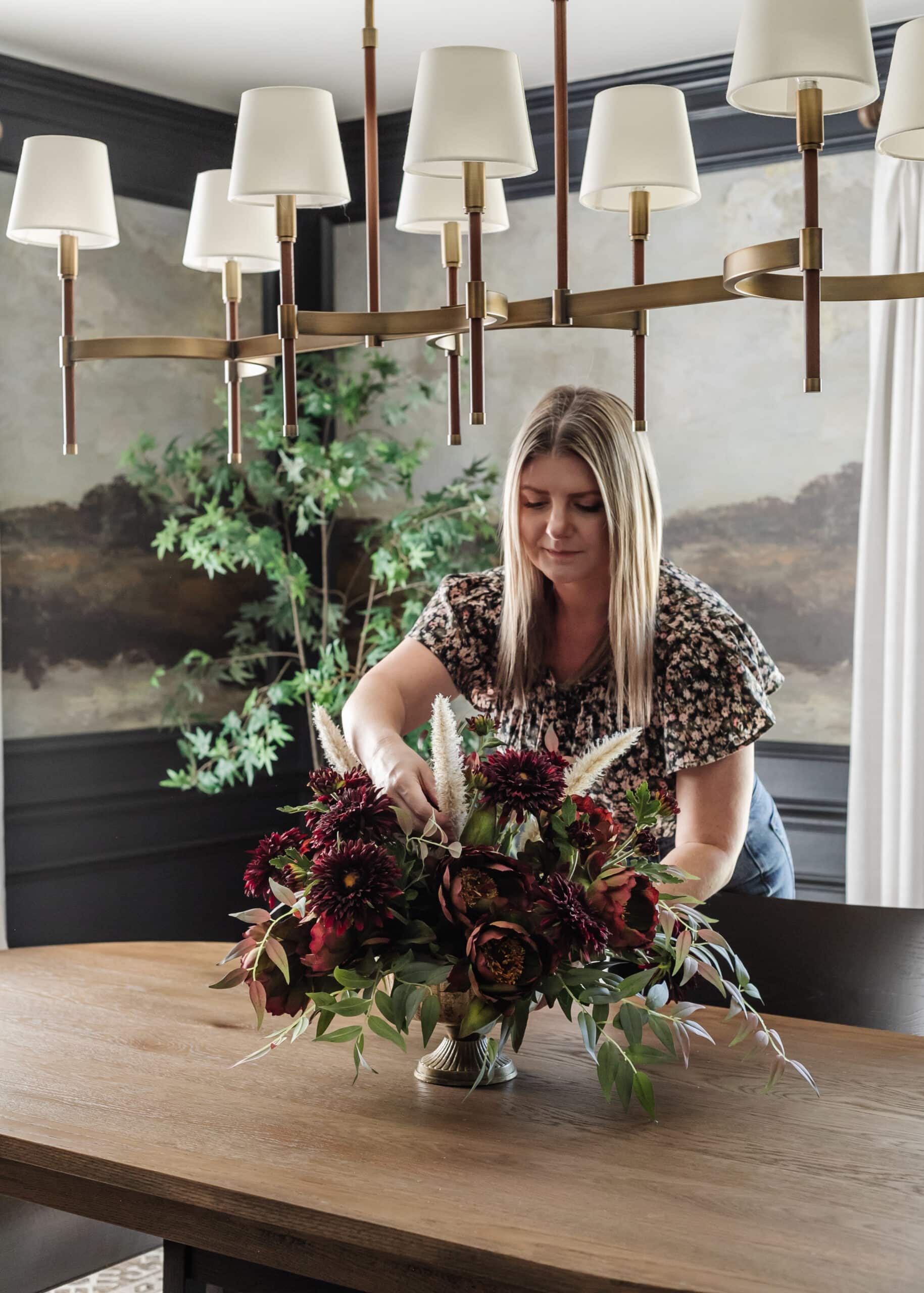 How to Make a Simple Fall Floral Arrangement Step By Step - Bless'er House