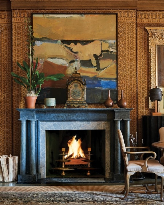 Interior Experts Share the Secrets to Crafting an Exquisite Space Around a Chic and Cozy Fireplace - Galerie Magazine