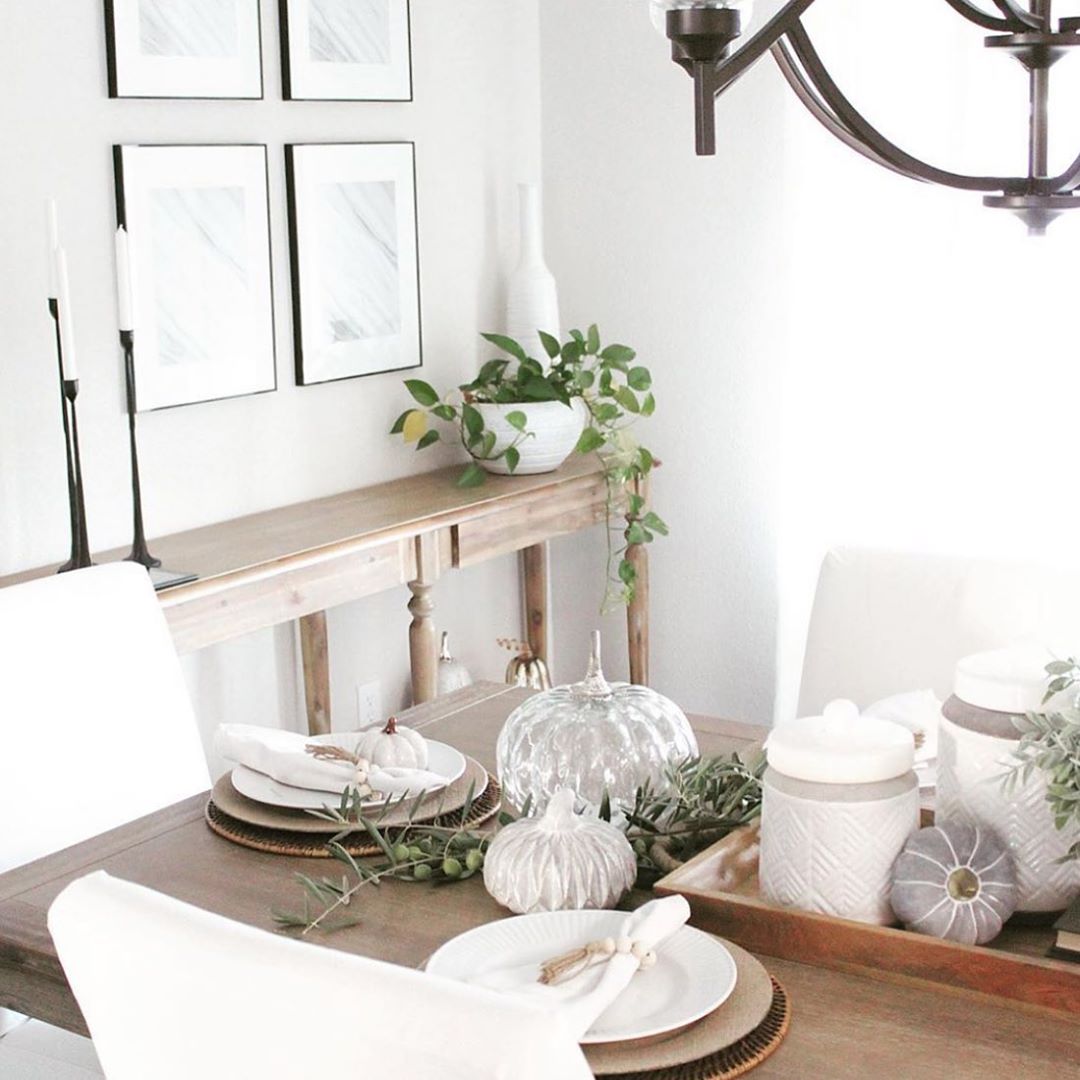 Modern Farmhouse Fall Decor Farmhouse Dining Table Centerpiece Ideas 20 Fall Tablescape Ideas From Instagram