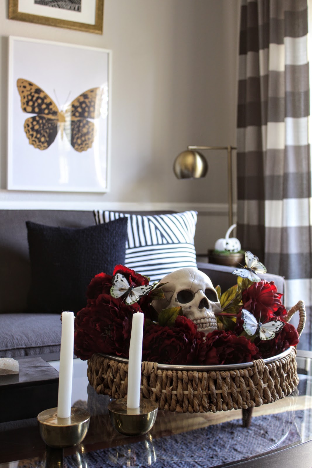Oscar Bravo Home: What's On My Coffee Table - Gothic Style Halloween Centerpiece
