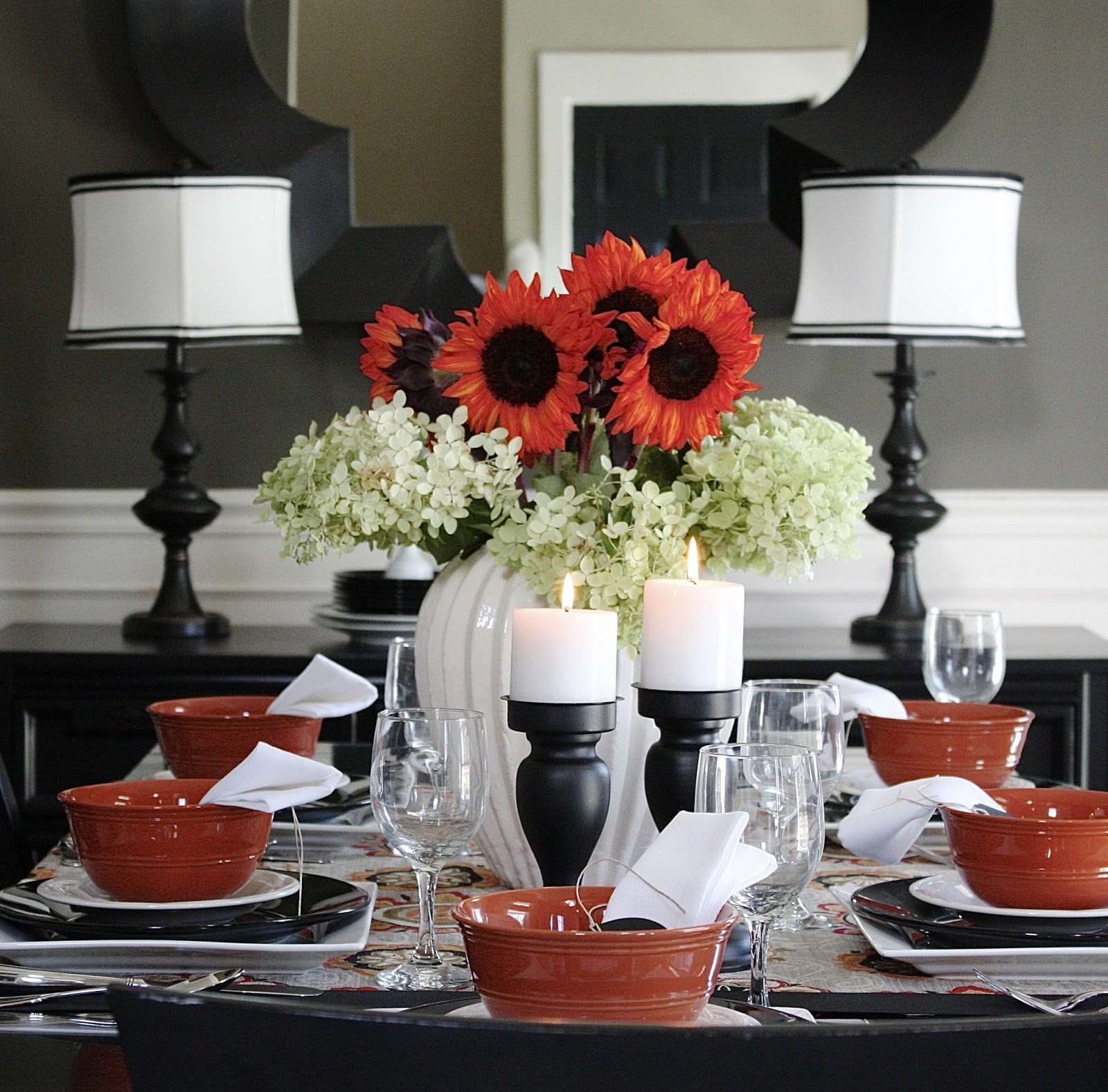 The Yellow Cape Cod: Five Minute Fall Centerpiece Tutorial
