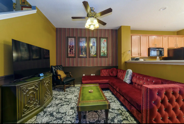 This Haunted Mansion-themed Airbnb in Kissimmee promises 'wall-to-wall creeps' - Orlando Weekly