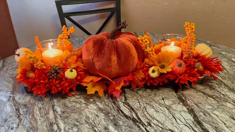 Use Dollar Tree Wooden Serving Trays To DIY A Stunning Fall Centerpiece