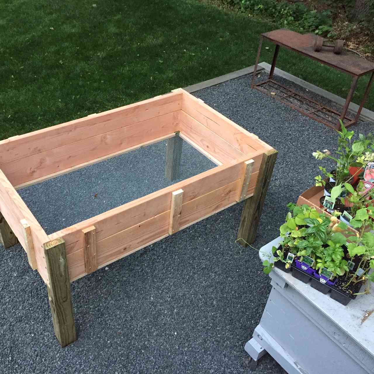 11 Free DIY Raised Planter Box Plans