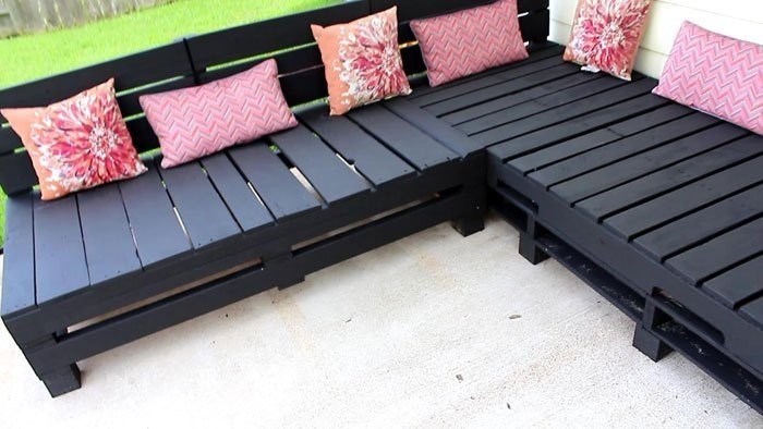12 DIY Patio Furniture Ideas to Save for Next Spring | Hometalk