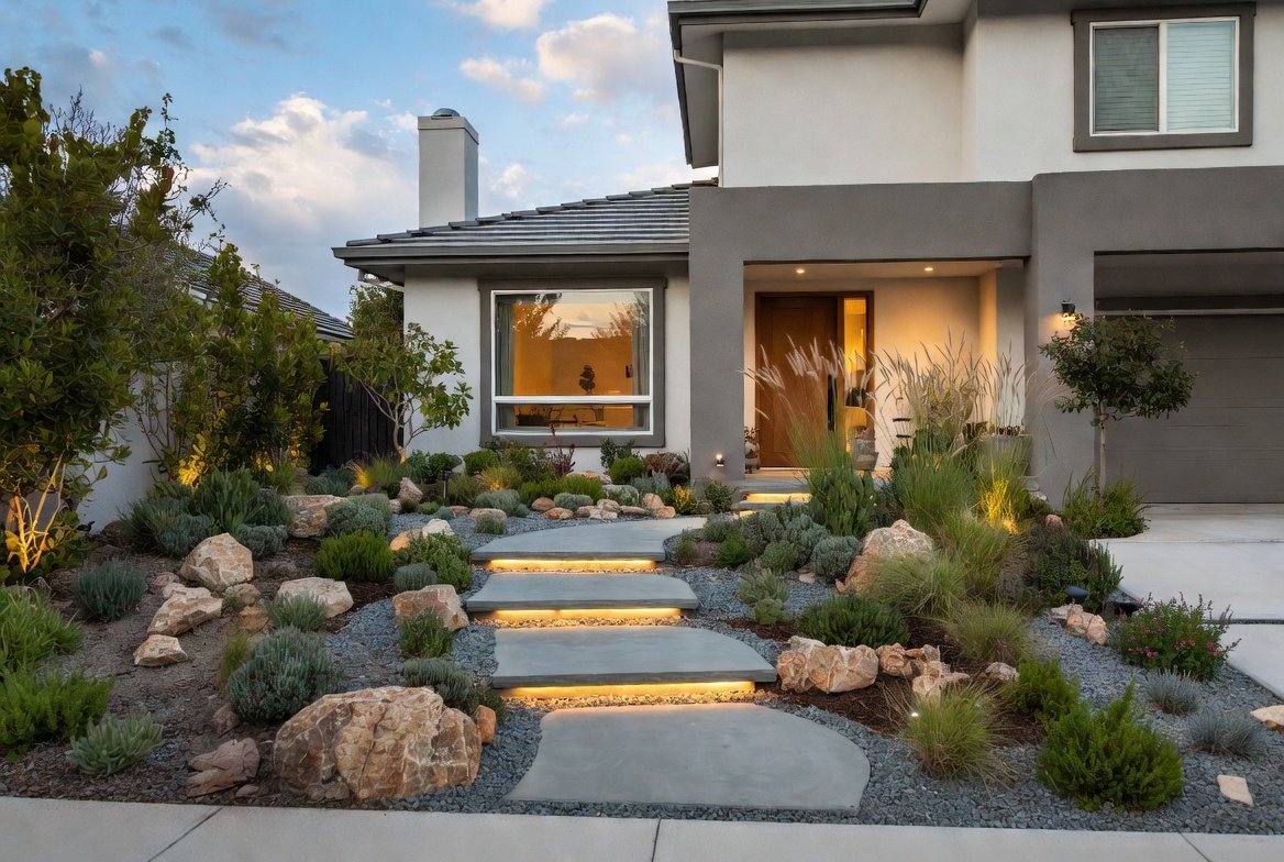 13 Smart Landscaping Ideas for a Stunning Curb Appeal