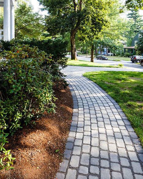 20 Landscape Edging Ideas to Transform Your Garden | Techo-Bloc