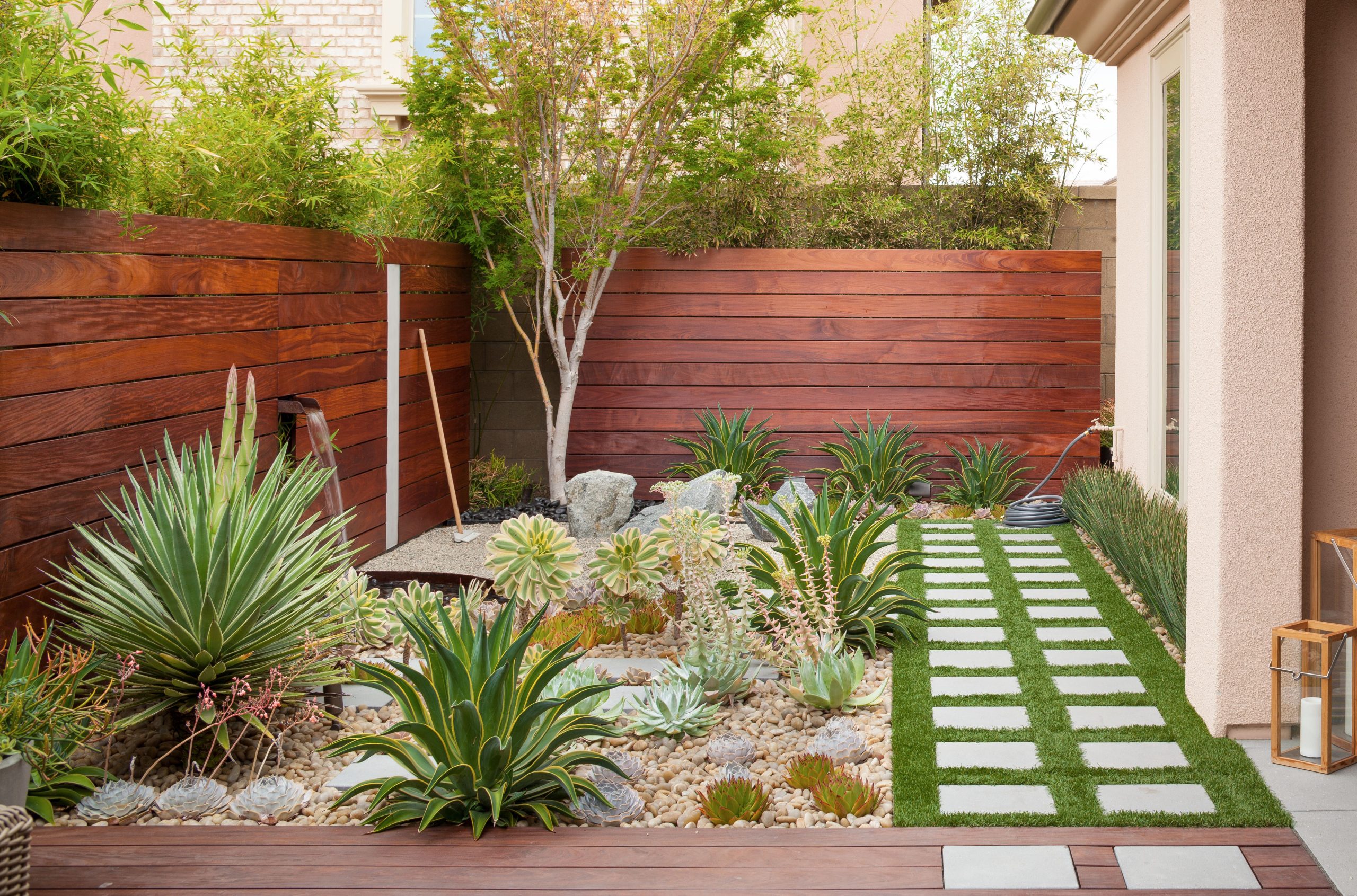 24 Garden Path Ideas for an Outdoor Oasis