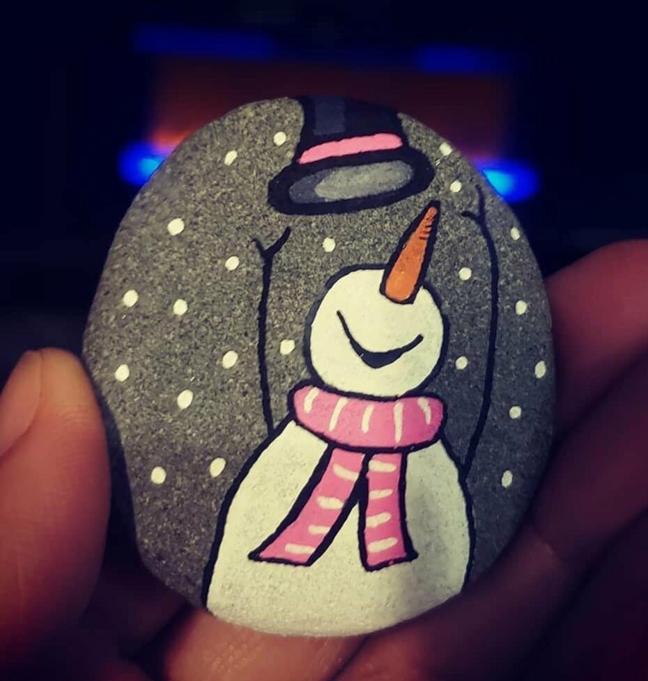 25 Christmas Rock Painting Ideas Story • Color Made Happy
