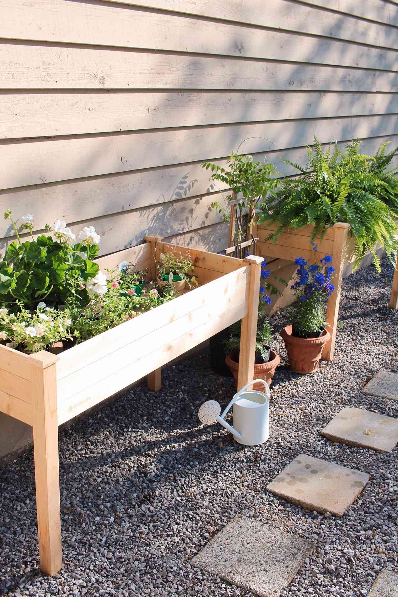 31 Easy and Inexpensive DIY Raised Garden Bed Ideas