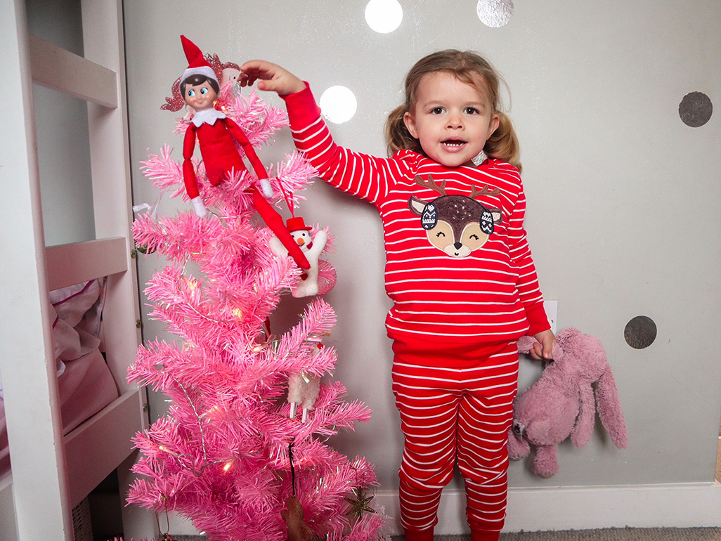 5 Elf on the Shelf ideas that your toddler will love | BabyCentre