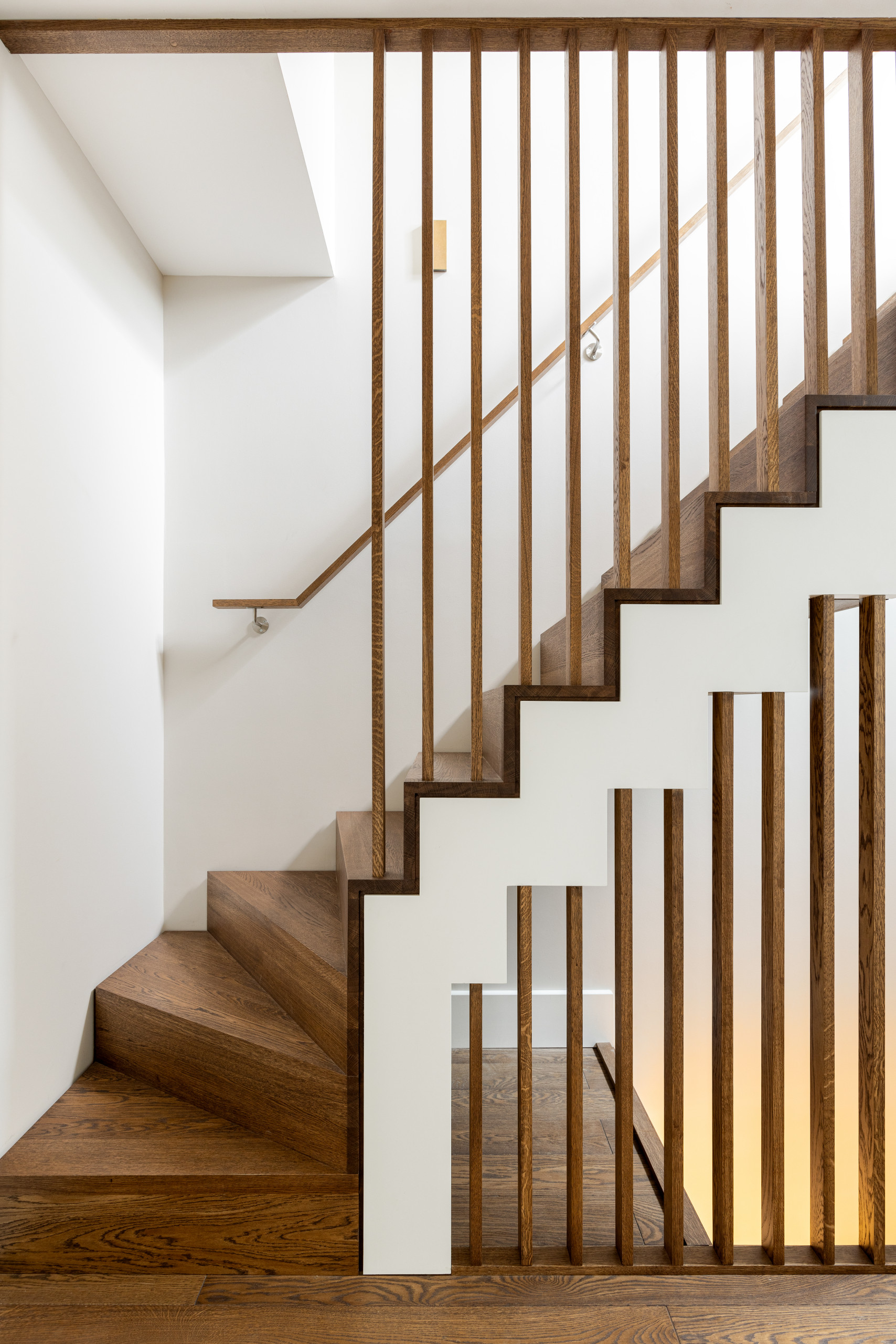 75 Beautiful Wood Railing Staircase Ideas and Designs - September 2026 | Houzz UK