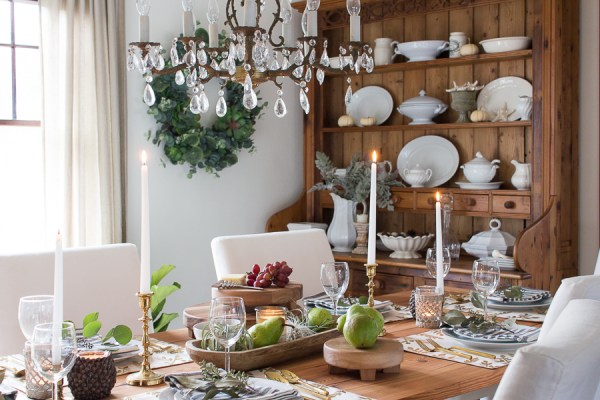 A Simple Thanksgiving Tablescape - Finding Silver Pennies