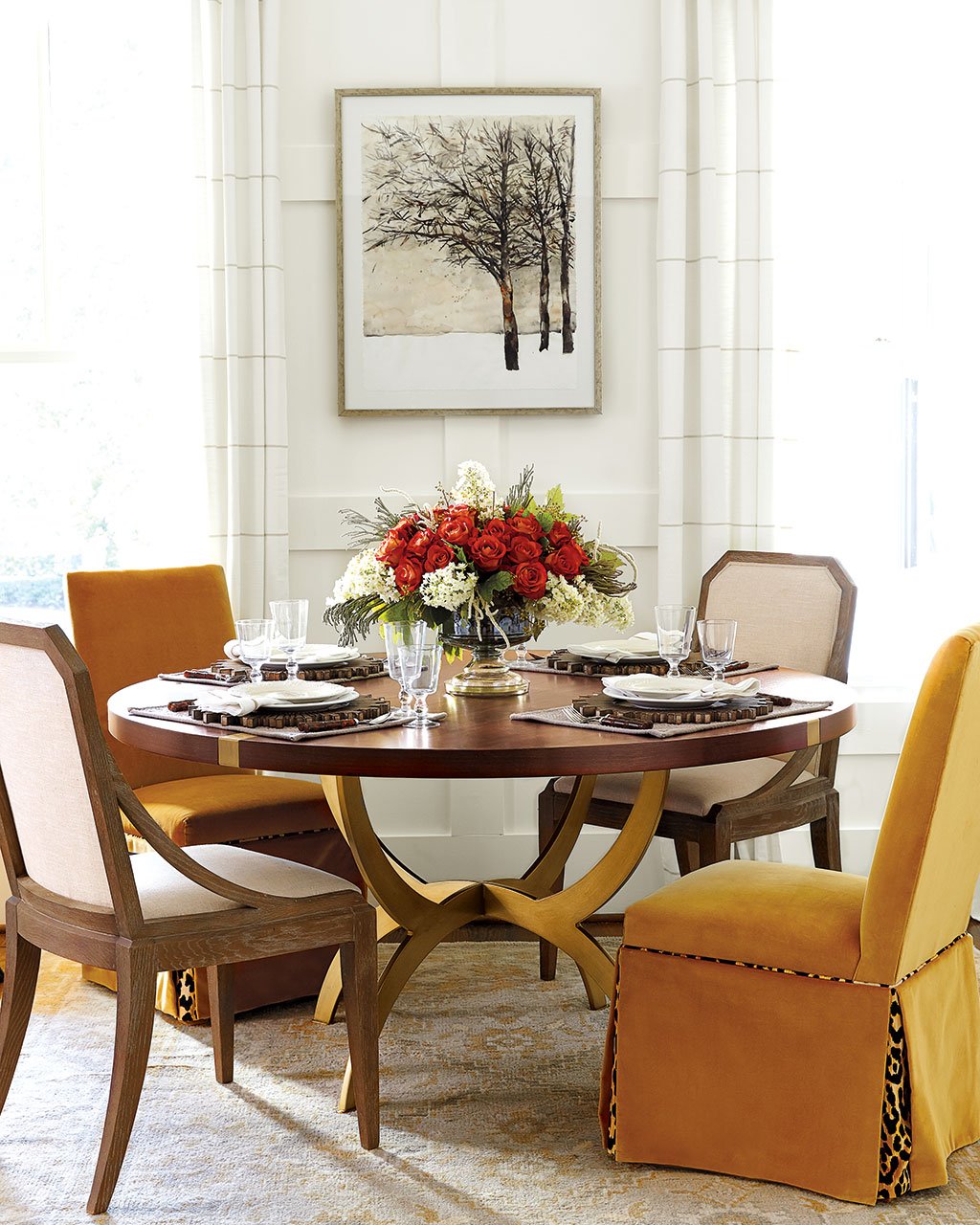 An Elegant, Thanksgiving Table to Gather 'Round - How to Decorate