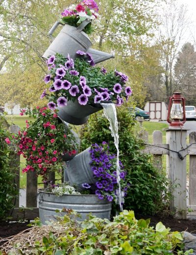Annie's galvanized tipsy pots | Flea Market Gardening