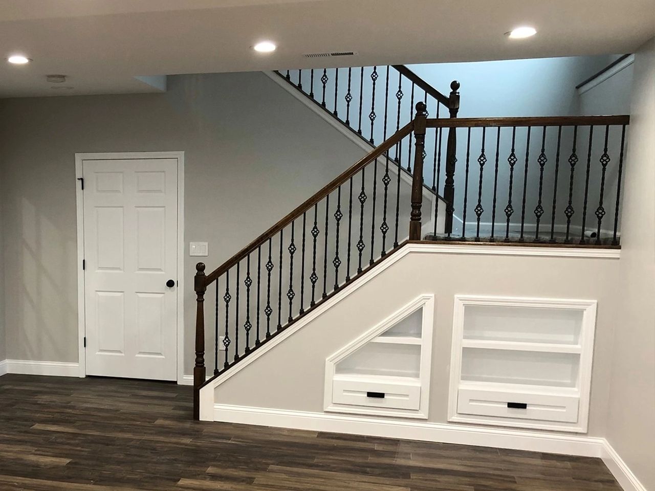 Basement Stairs Design: Combining Functionality and Elegance