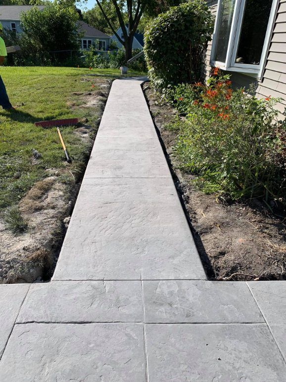 Concrete Sidewalk & Walkway Contractors - Installation & Replacement | RJ Concrete