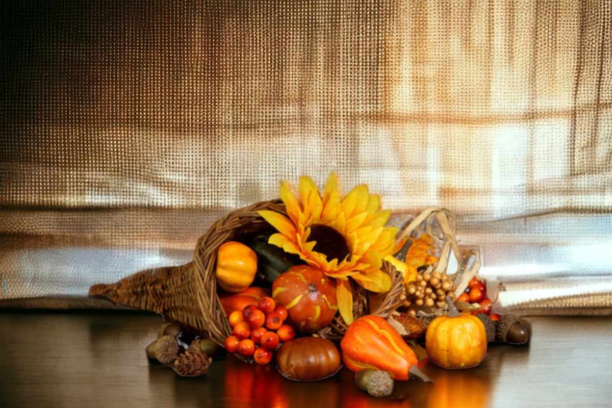 Cornucopia Centerpiece Diy: Easy Ideas & Styling