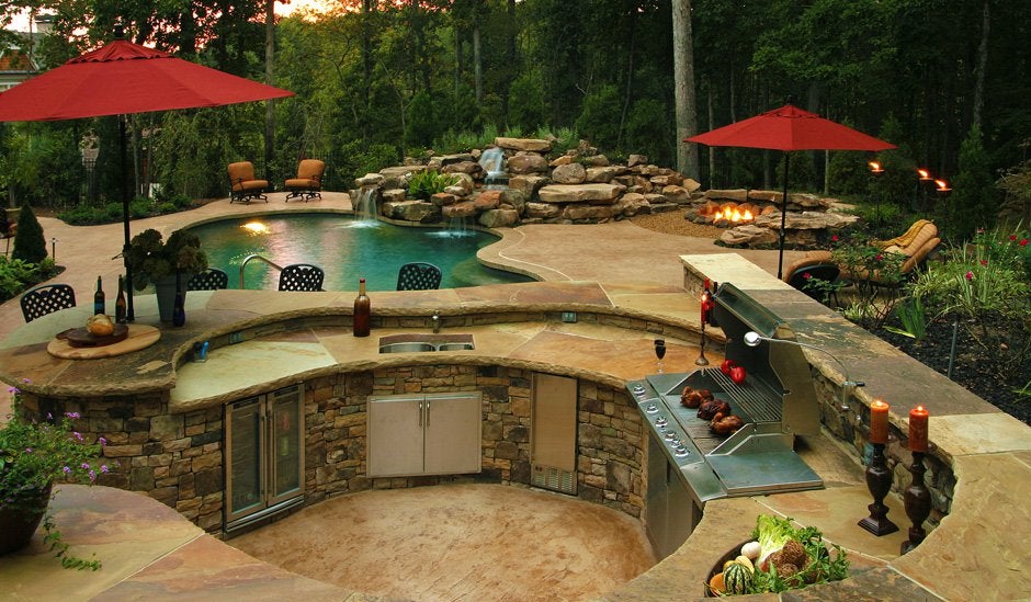 Custom Built Outdoor Kitchens & BBQ Islands | Visit Our Showroom | Chantilly
