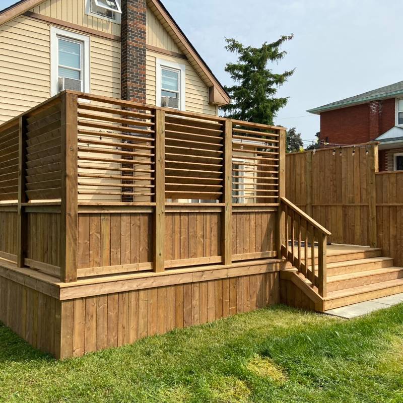 Custom Privacy Screens - Wood & Metal Privacy Screens
