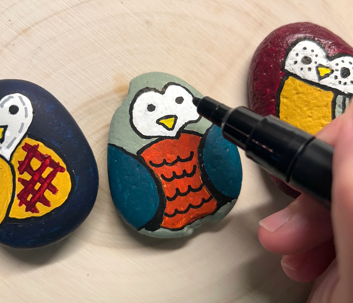 DIY Owl Rock Art Tutorial for Beginners - Mod Podge Rocks