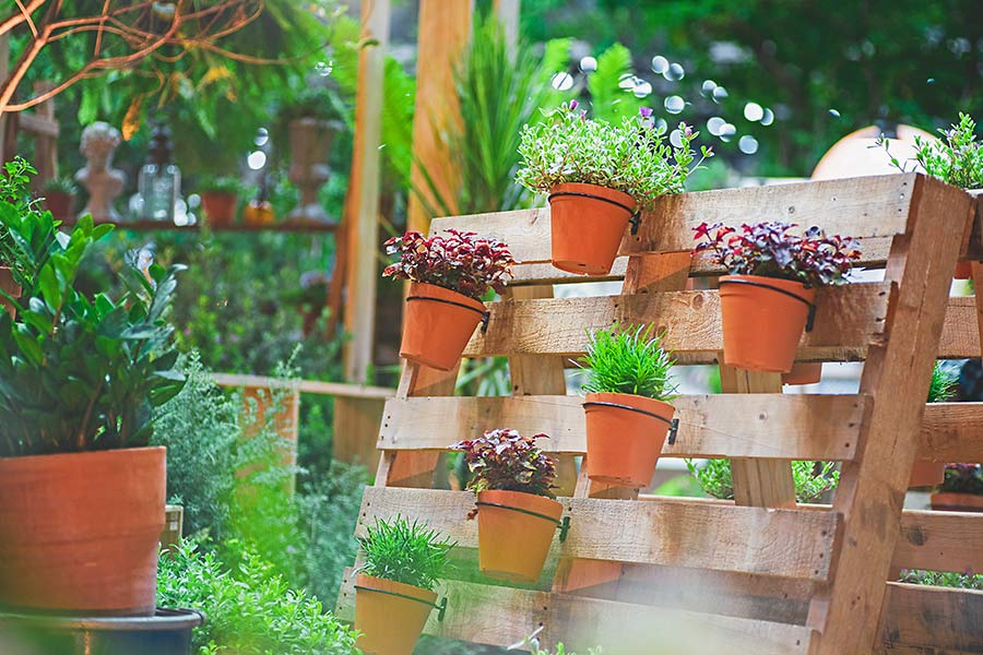 DIY Wooden Pallet Garden Ideas • The Garden Glove