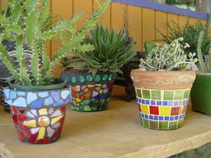 Dress up garden pots with easy to make mosaics | The Seattle Times