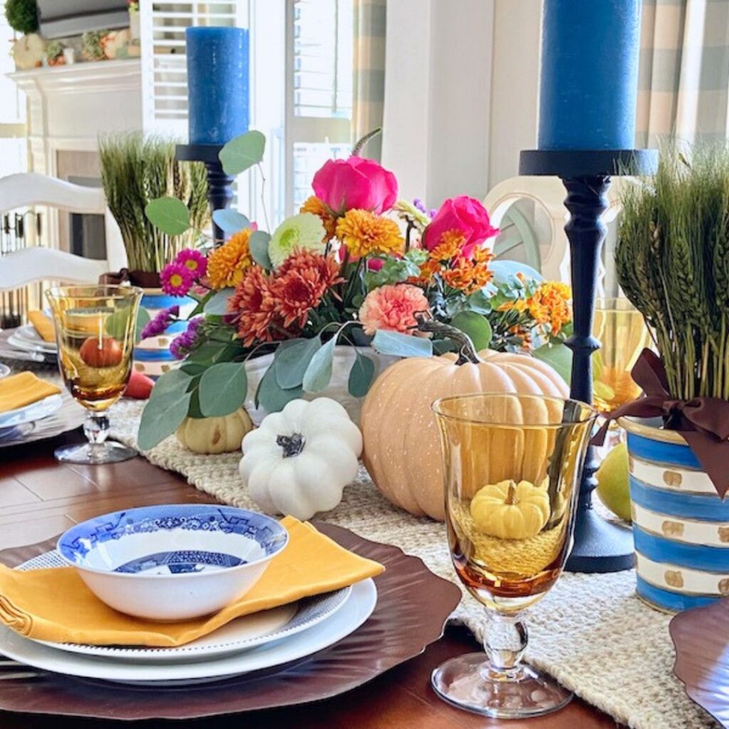 Elegant Thanksgiving Centerpiece A Simple Thanksgiving Tablescape For A Small Table With Big Fall Style Perfecting Places