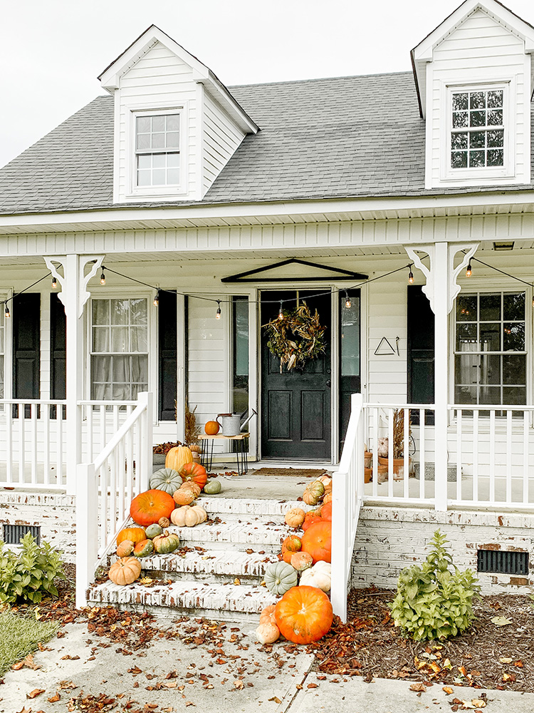 Festive Fall Farmhouse Front Porch – With Homegrown Pumpkins | We Lived Happily Ever After