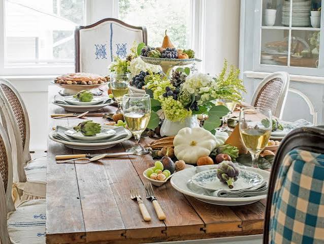 How to Create a Harvest-Inspired Thanksgiving Centerpiece | HGTV