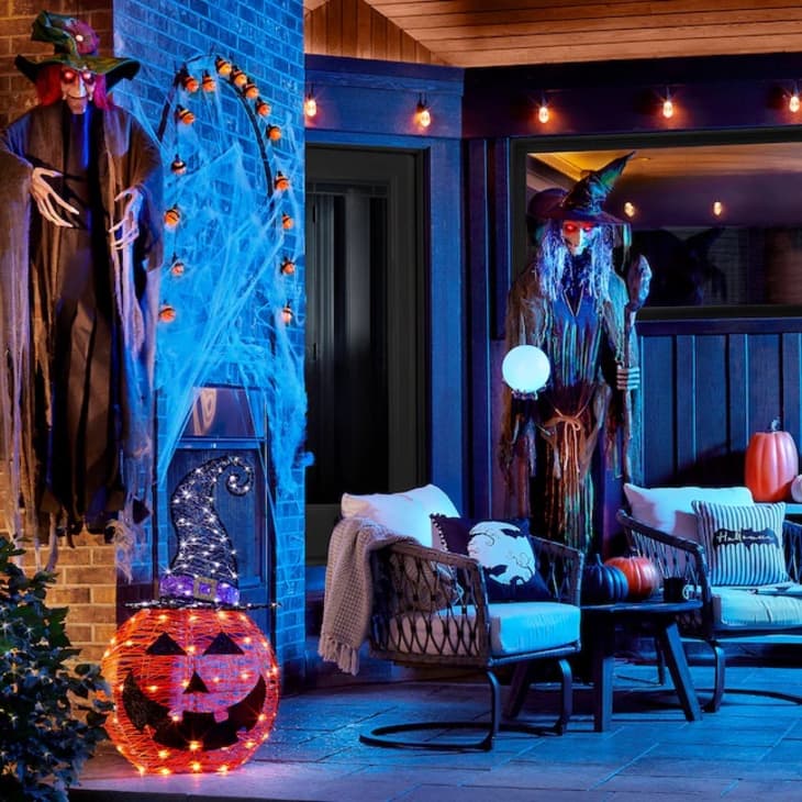 Lowe's Just Dropped Brand New Halloween Decor — Including A 12-Foot-Tall Mummy | Apartment Therapy