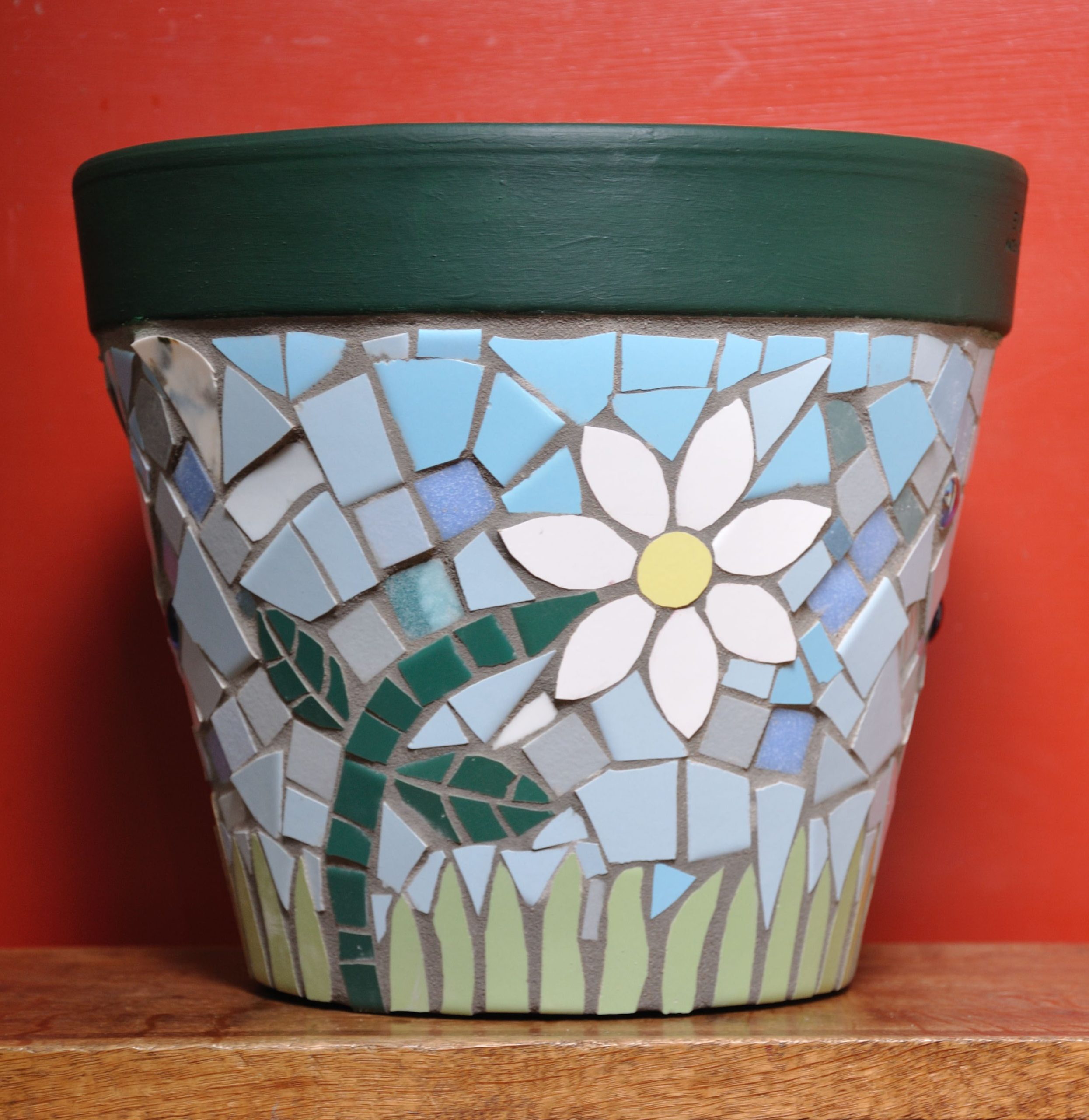 mosaic flower pot | Tracey Cartledge Artist