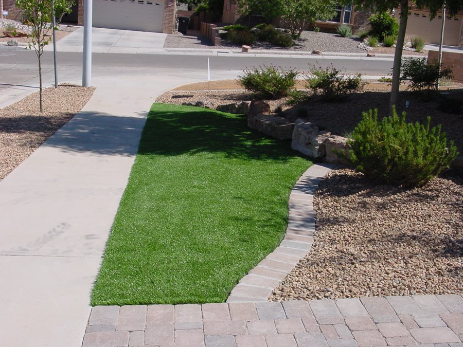 Mow Strips for Edging Your Yard - Landscaping Network