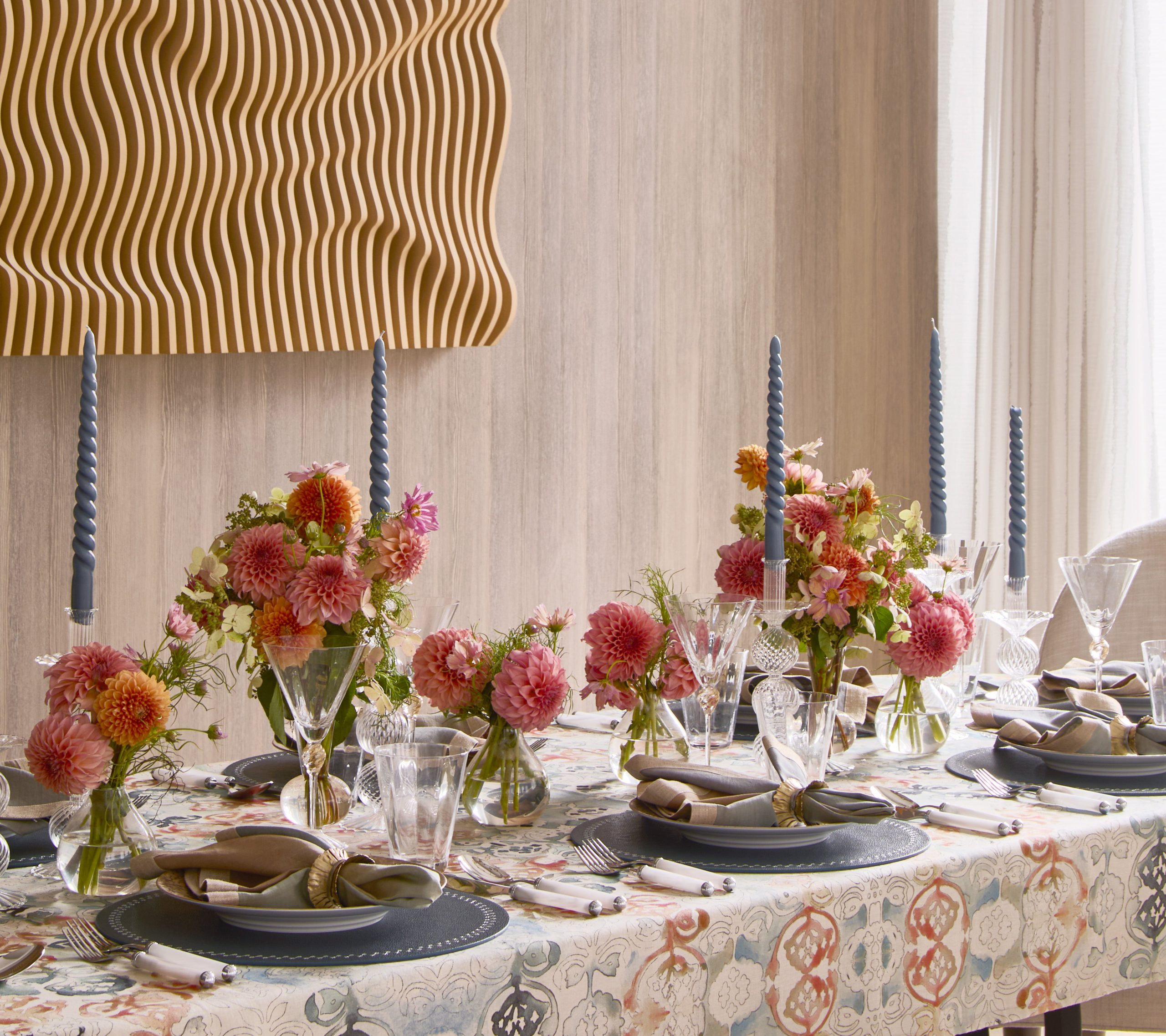 New England Fall Tablescapes: A Luxury Foliage-Inspired Guide