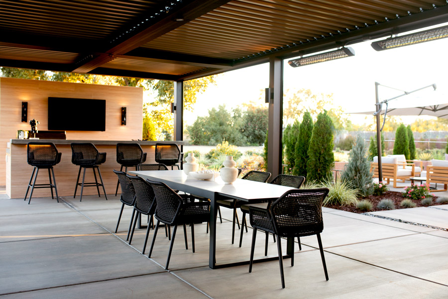 Outdoor Living Space Design: A Multi-Zone Retreat | Terra Outdoor
