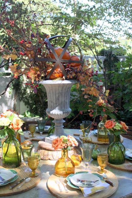 Outdoor Thanksgiving Decorating Ideas and Modern Fall Colors