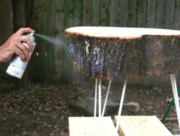Over on eHow: Rustic Tree Stump Side Tables | 17 Apart
