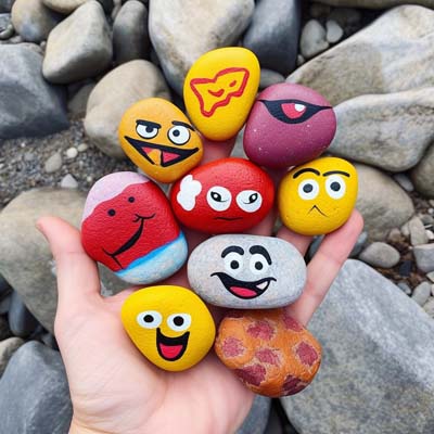 Painted Rocks Tutorial | DLTK's Crafts for Kids
