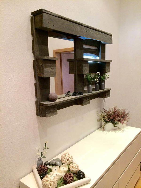 Pallet Bathroom Mirror Shelf - DIY - 101 Pallets